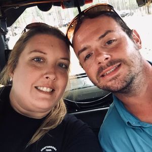 Meet your Posher, Casey